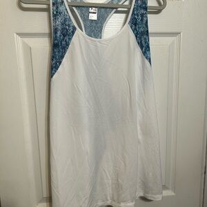 NWT- Old Navy Plus Size White and Blue Razor back Tank Top. Size XXL